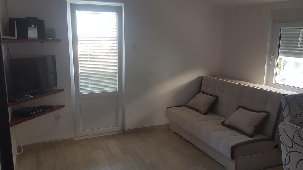 דוברה וודה Apartments Diva מראה חיצוני תמונה