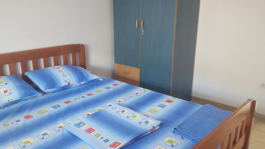 דוברה וודה Apartments Diva מראה חיצוני תמונה