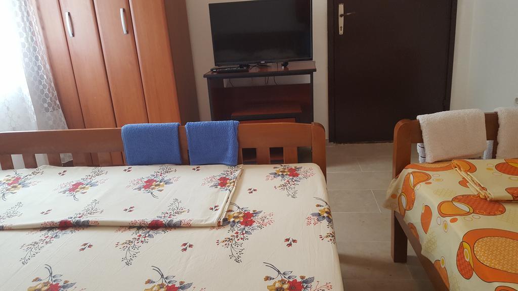 דוברה וודה Apartments Diva מראה חיצוני תמונה